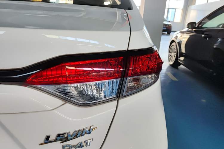 Used Toyota Levin 2022 185T CVT Sport Edition Right Rear Taillight