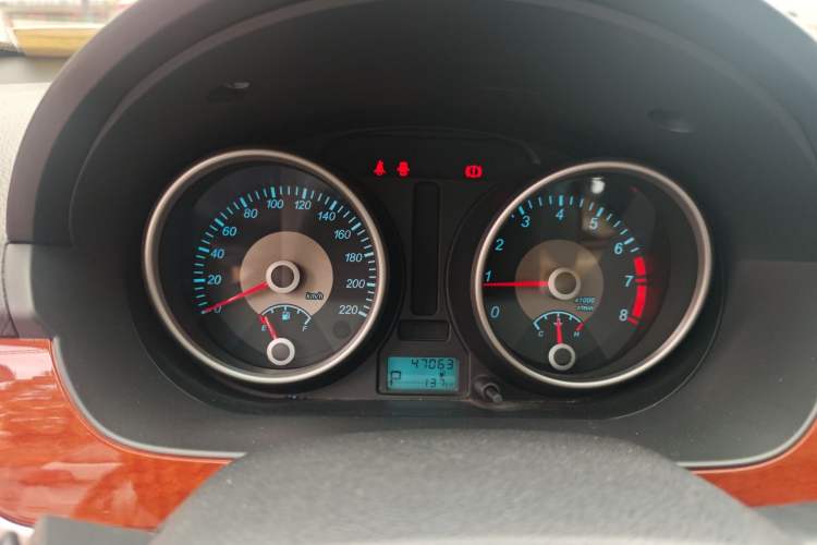 Used Buick Excelle 2013 1.5L Automatic Luxury Model Instrument Cluster