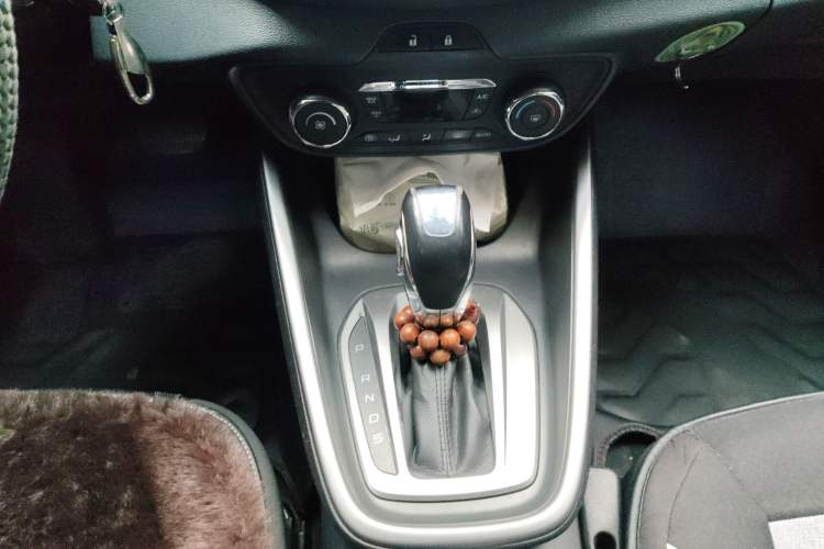 Used Ford Escort 2015 1.5L Automatic Fashion Model Gear Lever