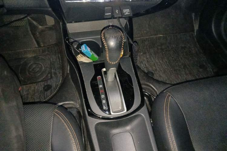 Used Honda Gienia 2017 1.5L CVT Fashion Edition Gear Lever