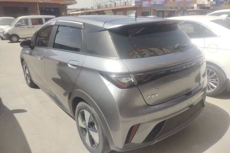 Used BYD Dolphin 2023 420 km Fashion Edition
