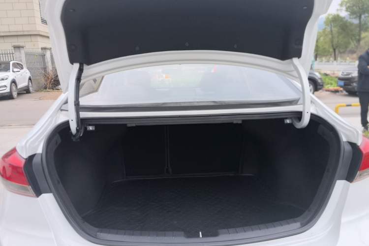 Used Hyundai Elantra (6th Generation / Lingdong) 2019 1.5L CVT ZhiXuan – Elite Version
