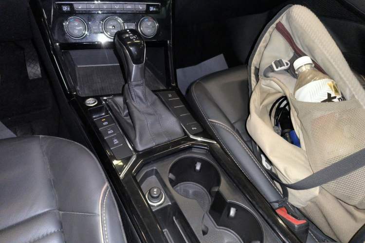 Used Volkswagen Passat 2019 330TSI Elite Edition China VI