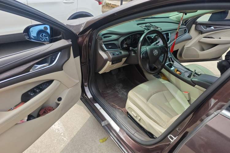 Used Buick LaCrosse 2016 Revised 20T Leading Edition Driver Seat