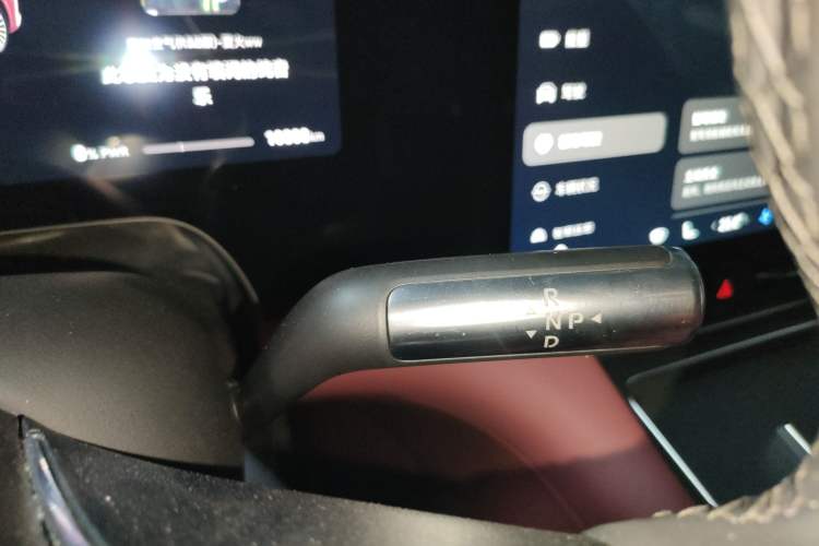 Used Hima AITO M8 2025 Extended-Range Ultra Version 53.4 kWh 5-Seater Edition
