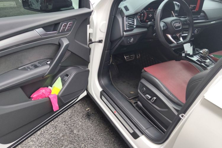 Used Audi Q5L Sportback 2023 40 TFSI Luxury Model
