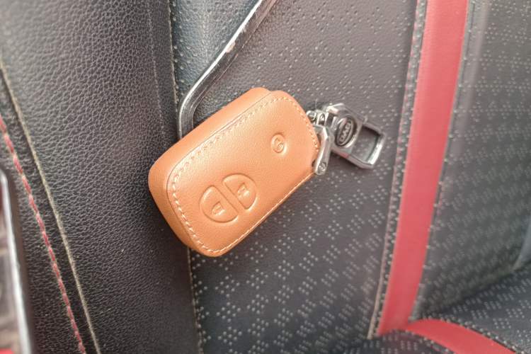 Used BYD S7 2015 2.0T Automatic Prestige Model