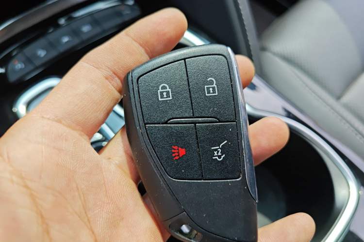 Used Buick Envision 2021 Encore Plus 652T Five-Seat All-Wheel-Drive Luxury Model Vehicle Key