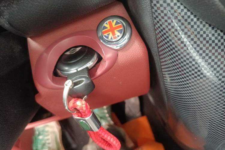 Used MINI Countryman 2014 1.6L COOPER Fun Vehicle Key