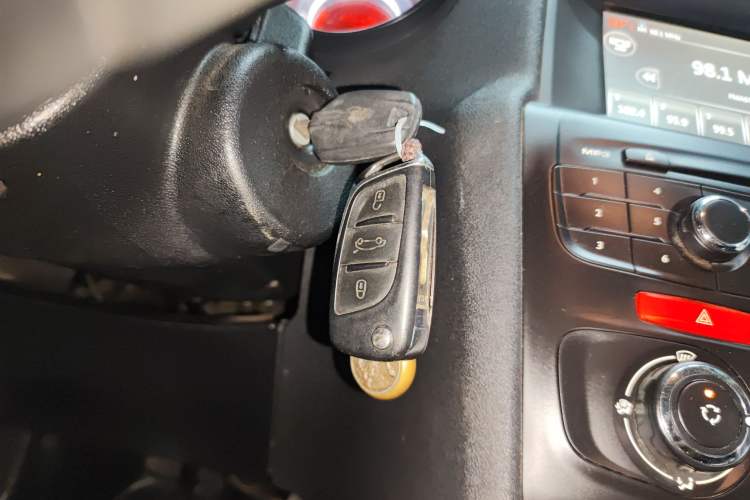 Used Citroen C4L 2014 1.8L Intelligent Drive Automatic Enjoyment Model