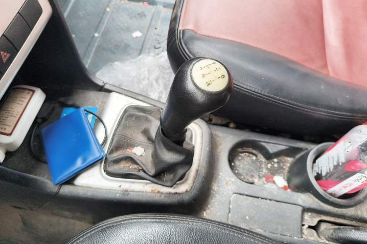 Used CHANGAN KAICHENG Ounuo S 2012 1.5L Standard Version
