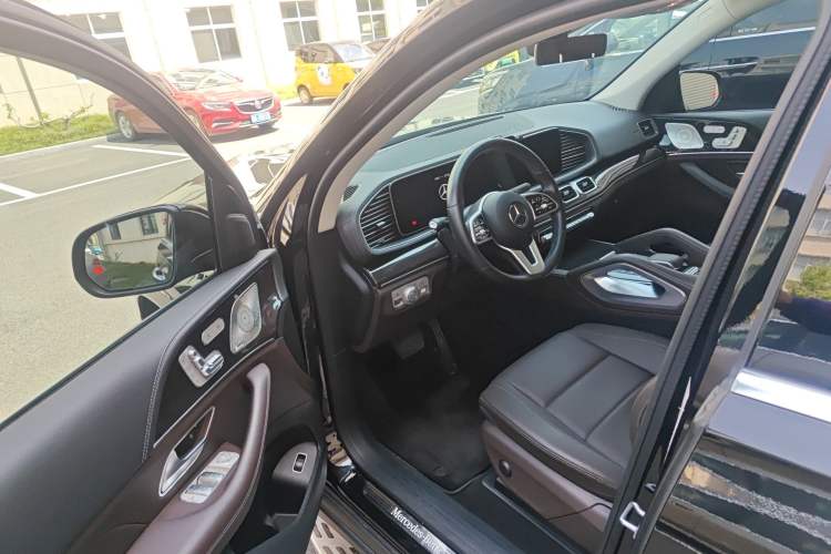 Used Mercedes-Benz GLS 2021 Refresh GLS 450 4MATIC Fashion Edition Driver Seat