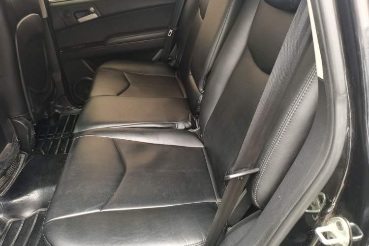 Used Roewe W5 2014 1.8T 2WD Automatic Tharu Special Edition
