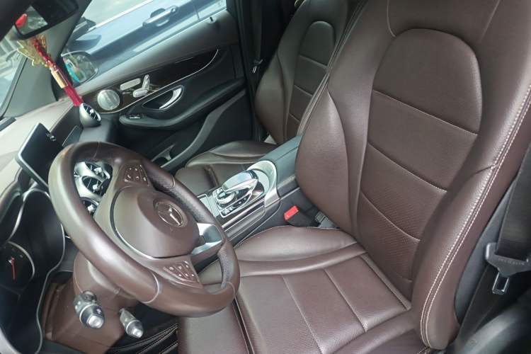 Used Mercedes-Benz GLC 2016 GLC 260 4MATIC Dynamic Edition
