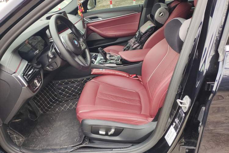 Used BMW 5 Series 2023 Restyled 530Li Leading Edition M Sport Package
