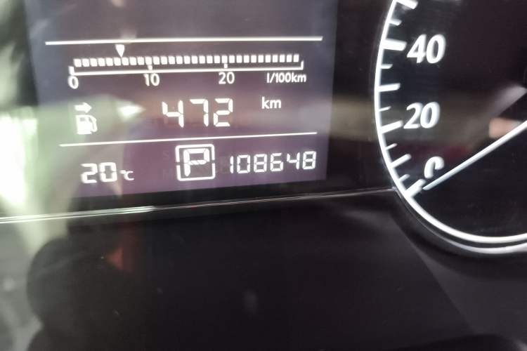 Used Nissan Tiida 2011 1.6L CVT Smart Version
