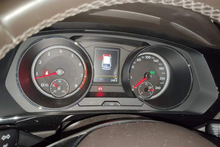 Used Volkswagen Tiguan L 2018 330TSI Automatic Two-Wheel Drive Luxury Edition Instrument Cluster