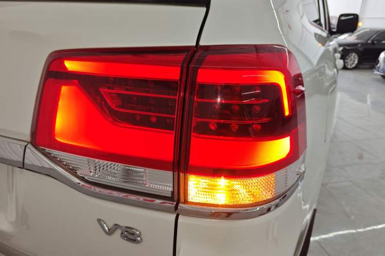 Used Toyota Land Cruiser 2020 4.0L GX-R Middle East