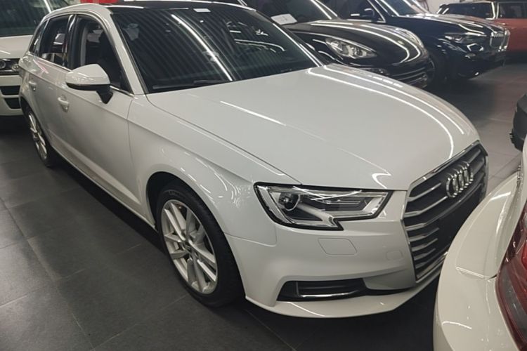 Used Audi A3 2020 Restyled Sportback 35 TFSI Entry-Level China VI Emission Standard