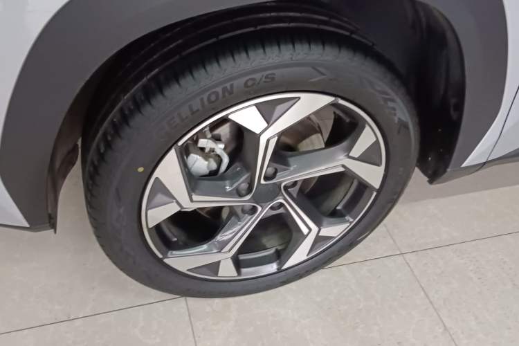 Used Geely Auto FX11 2023 1.5TD DCT Prestige Edition
