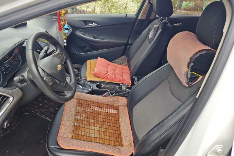 Used Chevrolet Cruze 2016 1.5L Automatic Luxury Edition Left Front Seat