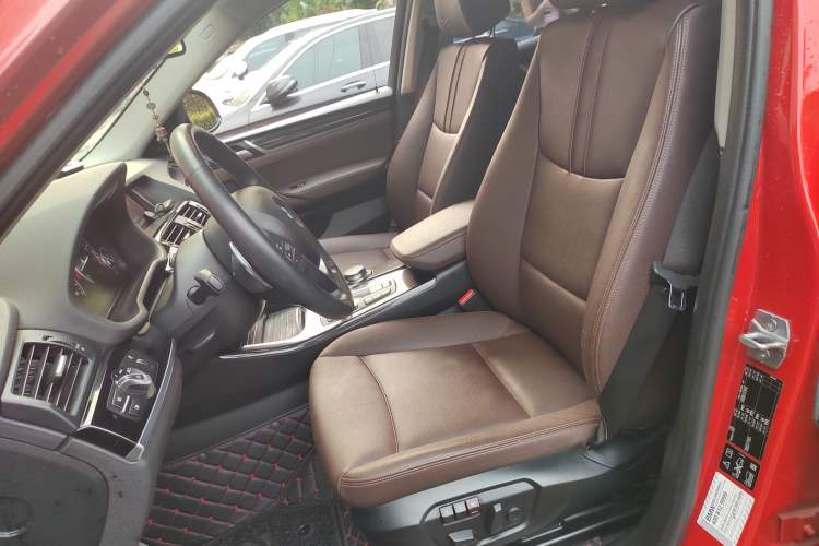 Used BMW X4 2014 xDrive28i Leading Model Left Front Seat