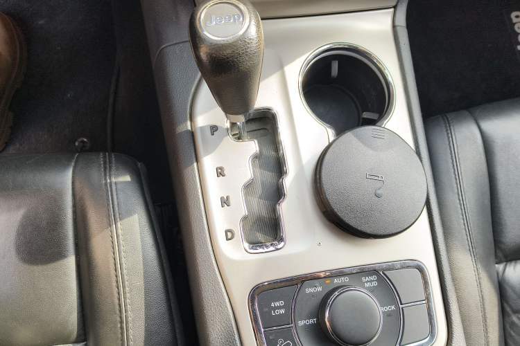 Used Jeep Grand Cherokee 2012 3.6L Comfort Navigation Edition