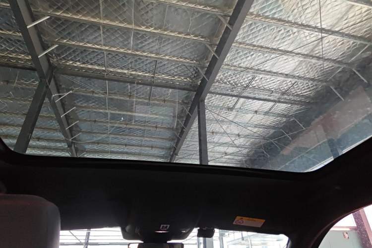 Used Land Rover Discovery Sport 2022 249 PS R-Dynamic S Performance Edition 5 Seats Headliner