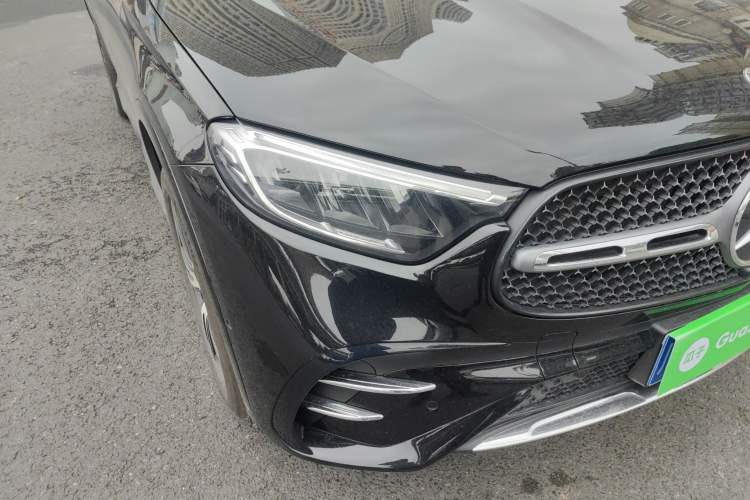 Used Mercedes-Benz GLC 2025 GLC 260 L 4MATIC Luxury Model