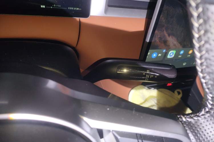 Used Landian E5 PLUS 2025 165 km Long-Range Version PLUS 7-Seater