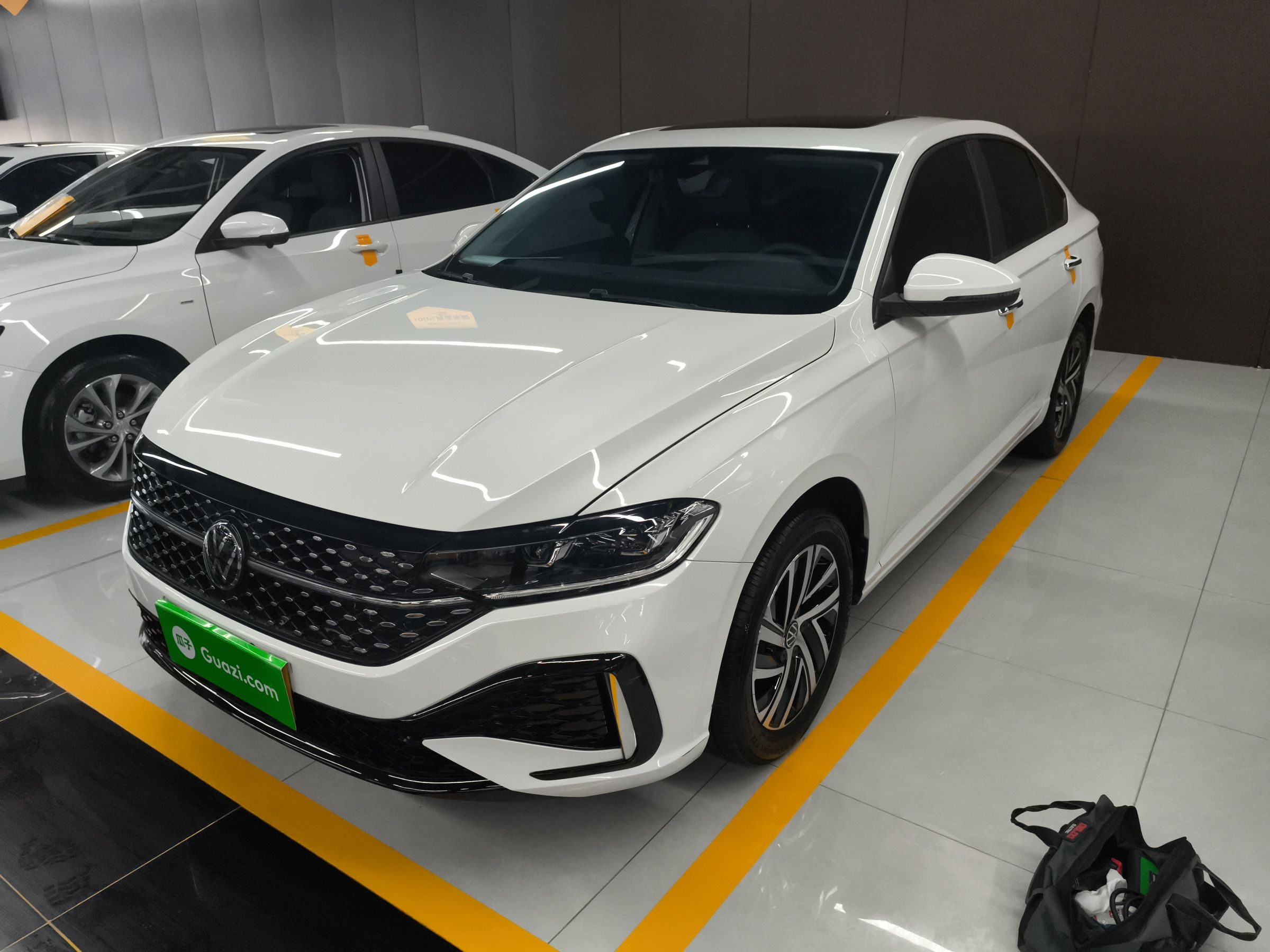 Parte inferior delantera