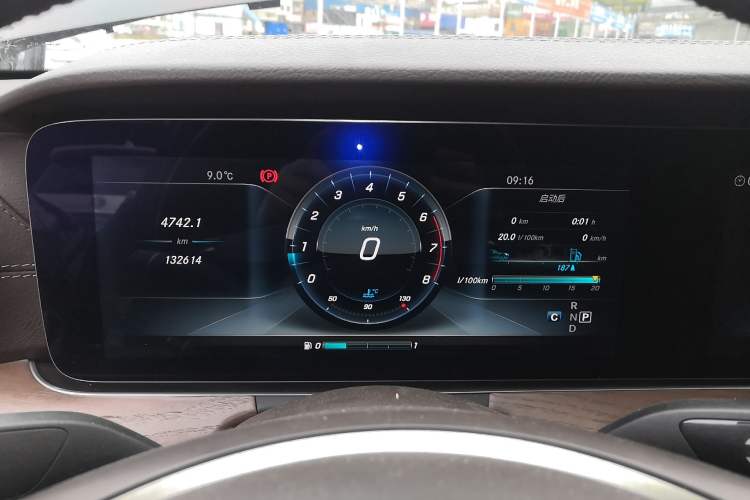 Used Mercedes-Benz E-Class 2017 E 300 L Luxury Model