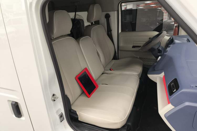 Used SRM New Energy E3L 2025 Ningde 53.58kWh 365KM Practical Bus
