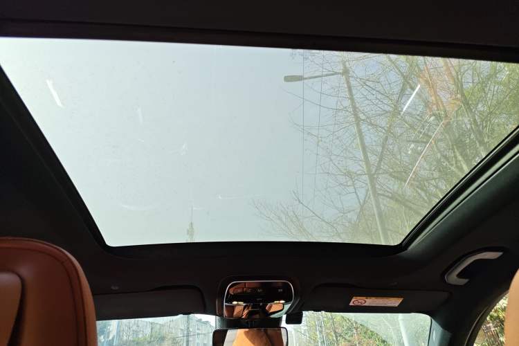 Used Mercedes-Benz GLC 2024 GLC 300 L 4MATIC Dynamic Edition 5-seater Headliner