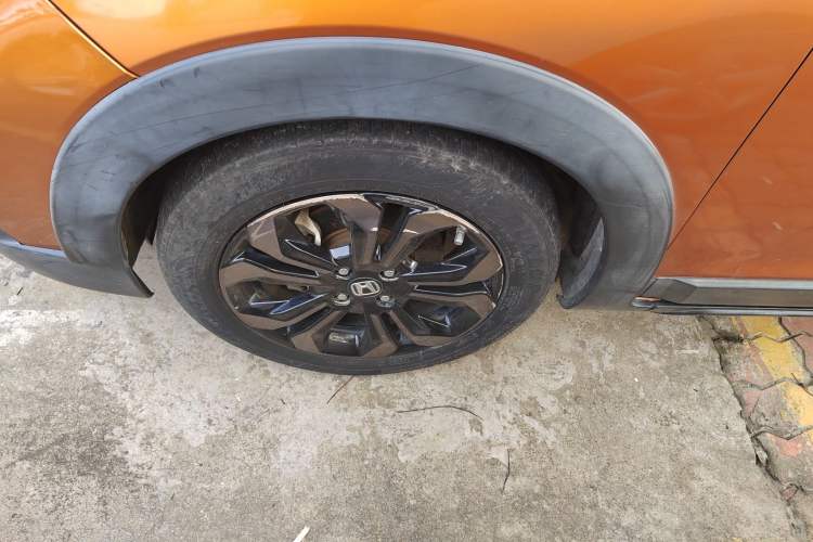 Used Honda LIFE 2021 1.5L CVT CRO-SS Fun Edition