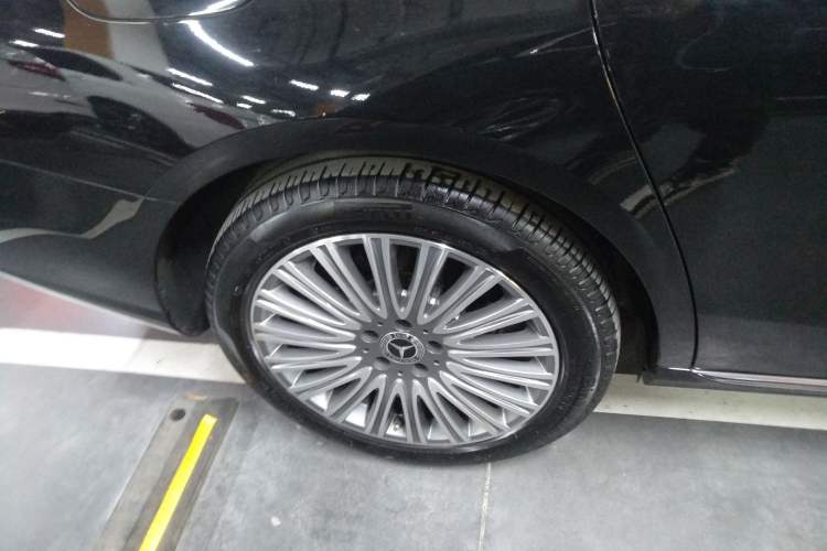 Used Mercedes-Benz E-Class 2022 Updated E 300 L Luxury Edition