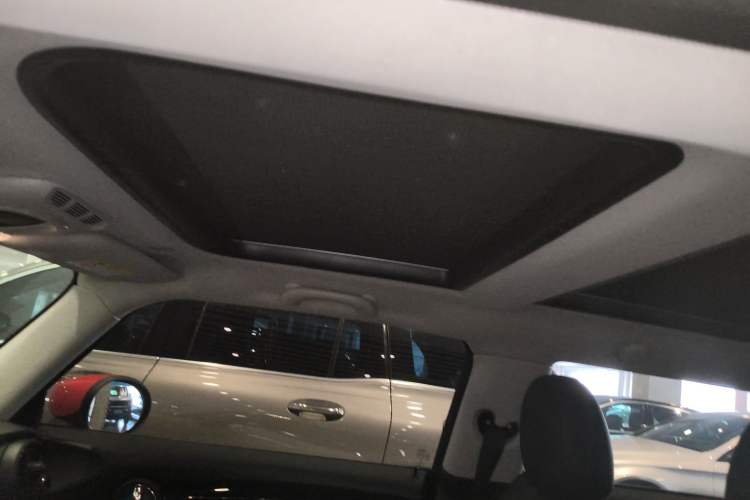 Used MINI 2019 2.0T COOPER S Classic Edition
