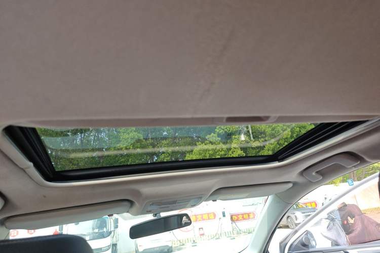 Used Toyota Corolla 2017 Revised Dual-Engine 1.8L E-CVT Elite Edition Headliner