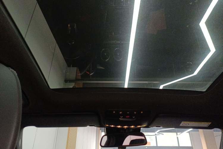 Used Mercedes-Benz GLC 2017 GLC 300 4MATIC Sport Edition
