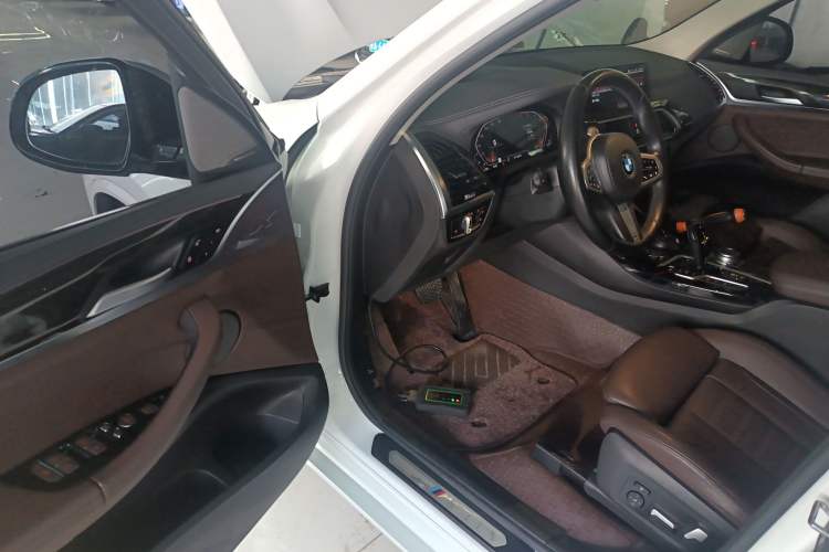 Used BMW X3 2020 xDrive30i Luxury Model with M Sport Package