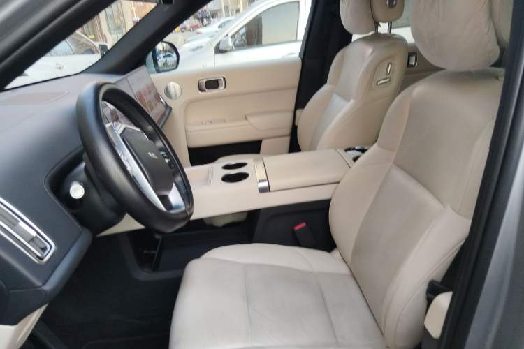 Used Li Auto L8 2023 Pro Model