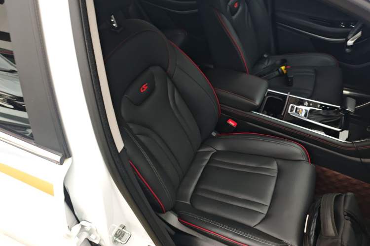 Used CHANGAN CS75 2018 280T Automatic Smart Edition China V-standard
