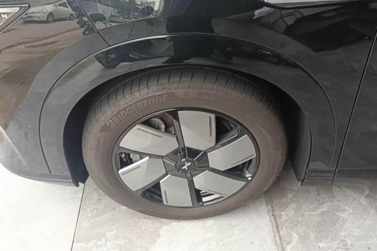 Used XPeng X9 2024 702 Ultra-Long Range Max