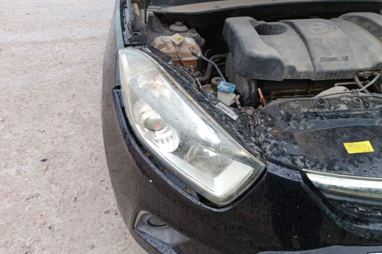 Used JAC Group Refine S5 2013 2.0T Manual New Edition Right Front Headlight