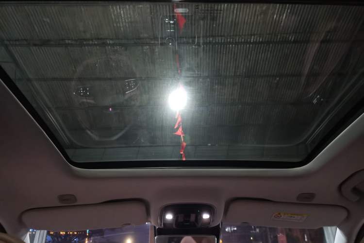 Used Chery Tiggo 8 L 2024 2.0T Two-Wheel Drive Prestige Version 5 Seats
