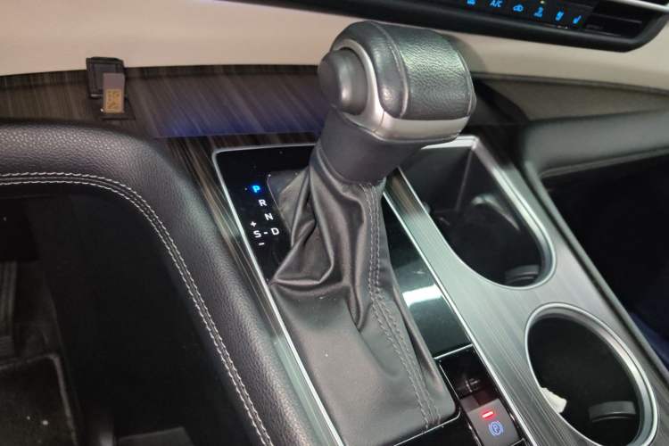 Used Toyota Sienna 2021 2.5L Hybrid Ultimate Edition