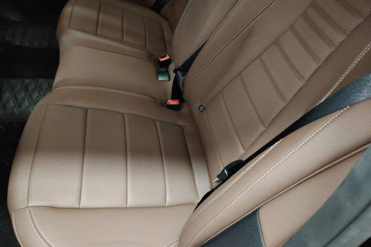 Used Mercedes-Benz E-Class 2023 Restyled E 300 L Sporty and Stylish Edition
