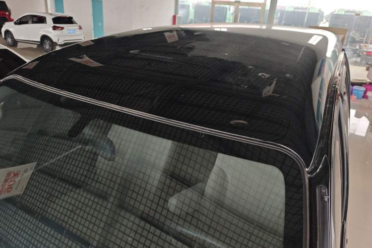 Used FORTHING Lingzhi 2023 M5 1.6L Practical Model 5 Seats
