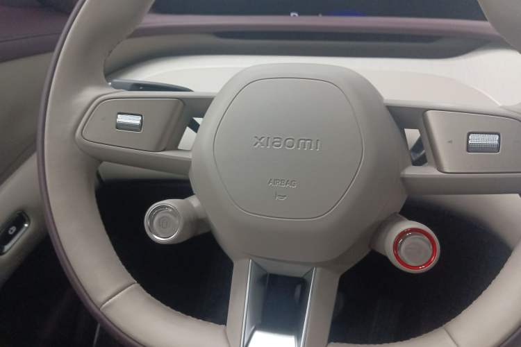 Used Xiaomi Auto YU7 2025 Ultra-Long Range High-Performance All-Wheel-Drive Max Edition
