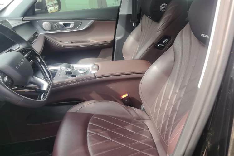 Used Chery Tiggo 8 PRO 2024 Champion Edition 390T Two-Wheel Drive Peak Version 5 Seats
